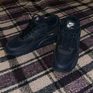 Mens Nike AirMAX size 9